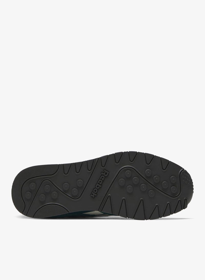 Reebok CLASSIC NYLON Sneakers - Unisex - Image 5