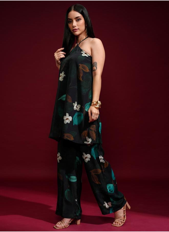 Vishudh Floral Printed Halter Neck Tunic and Palazzo Pants Co-Ords by Styli  - Image 4