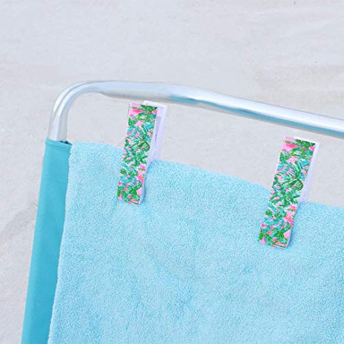 Lilly Pulitzer Water Resistant Vinyl Beach Day Pouch, Zipper Bag Includes Drink Hugger, Small Pouch, and Towel Clips, Suite Views - Image 4