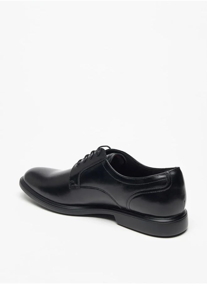 Le Confort Men Solid Derby Shoes with Lace-Up Closure