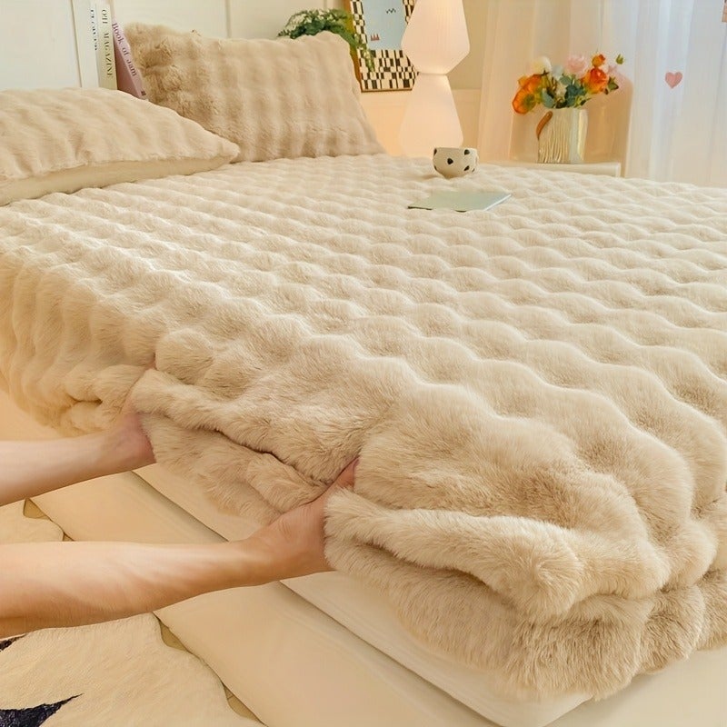 Solid Color Faux Rabbit Fur Plush Fitted Sheet, 30cm Deep Pocket Design, Full-Wrap Anti-Slip Mattress Protector, Thickened and Warm for Autumn/Winter, Suitable for Bedrooms, Hotels, Dormitories, Holiday Gift - Image 3