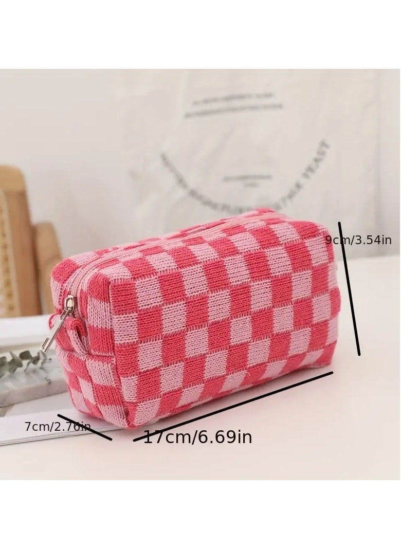 ORiTi Checkered Kinitted Cosmetic Bag Makeup Pouch Roomy Zipper Pouch Portable Travel Toiletry Bag Organizer  - Image 3