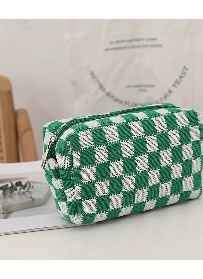 ORiTi Checkered Kinitted Cosmetic Bag Makeup Pouch Roomy Zipper Pouch Portable Travel Toiletry Bag Organizer  - Image 1