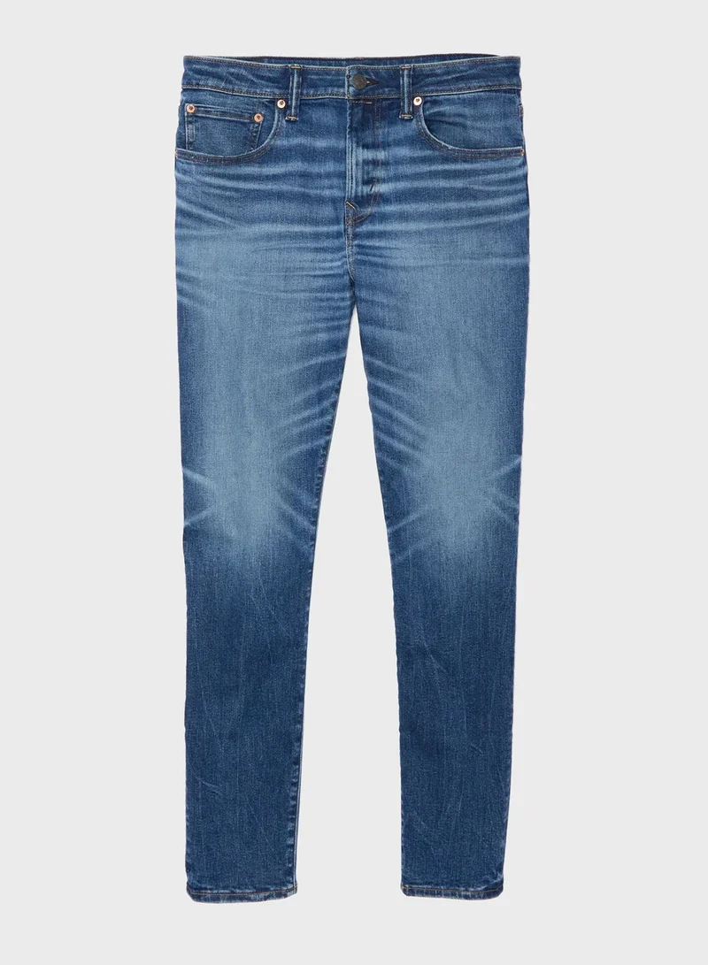 امريكان ايجل Light Wash Slim Fit Jeans