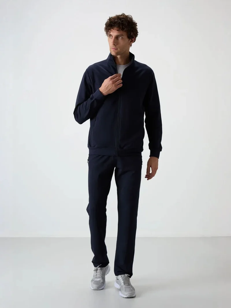 تومي لايف TOMMY Men's Knit Fleece Sweatshirt And Pants Set
