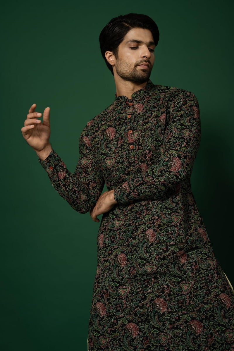 KISAH Mens Printed Cotton Blend Kurta – Traditional Ethnic Wear Kurta for Men for Weddings & Festivals Black - Image 4