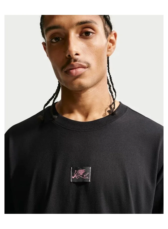 Nike BLACK Nsw Club Oc Standard F1 T-Shirt for Men | Best Price UAE