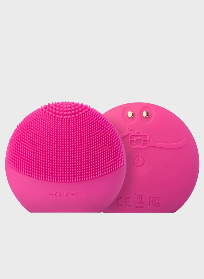 FOREO LUNA Fofo Facial Cleansing Brush - Fuchsia