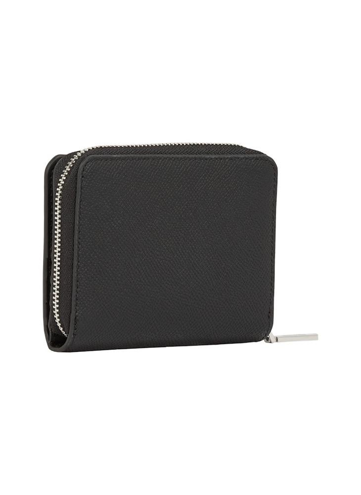 CALVIN KLEIN Must Medium Zip Around Wallet  - Image 2