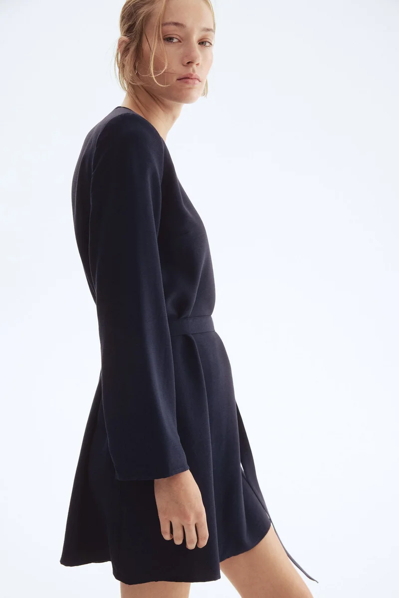 H&M Tie-belt dress