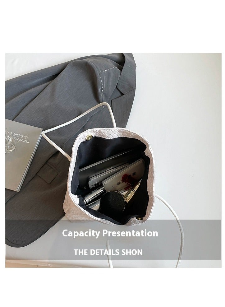 Tote bag large capacity bag women's bag high-end shoulder bag commuter handbag - Image 4