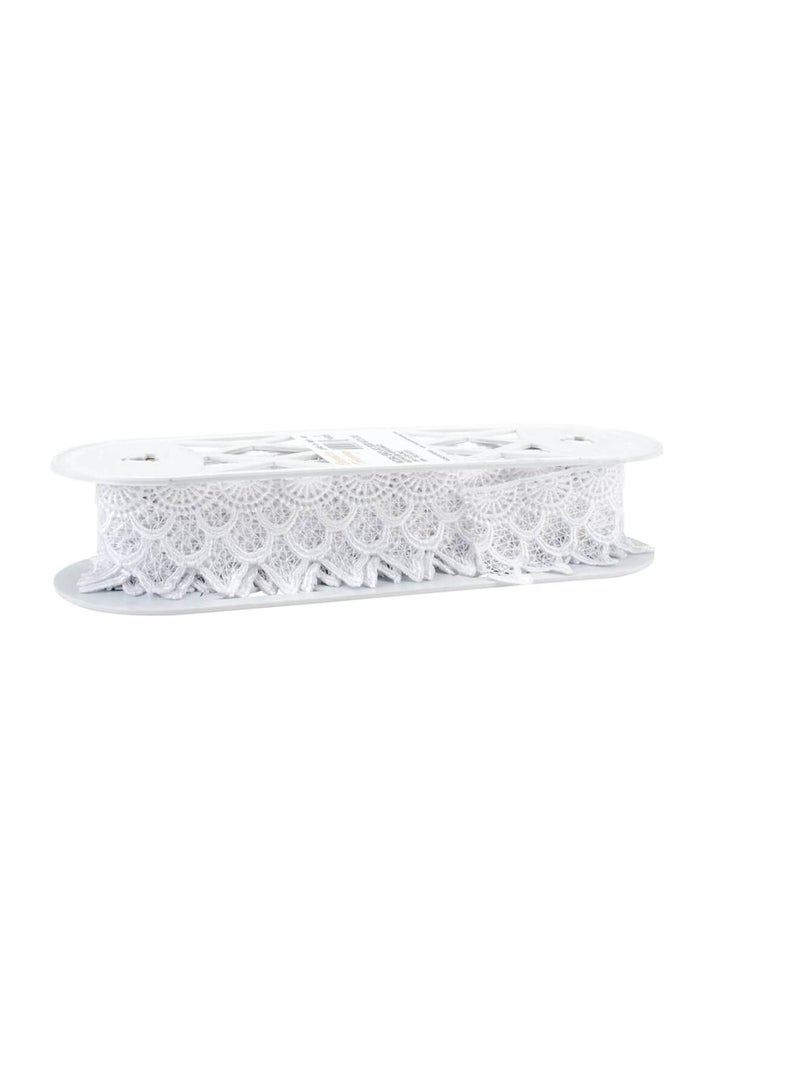 Cross Hatch Edge Venice Lace Trim 2-3/8in White - Image 1