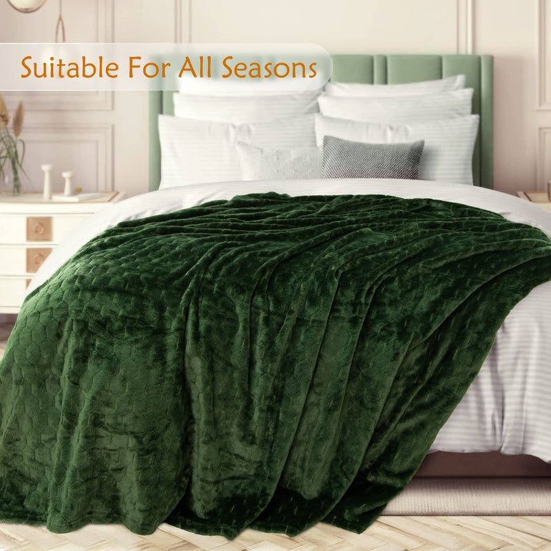 TOONOW Fleece Blanket Super Soft Cozy Throw Blanket 50"" x 60""  Lightweight Fuzzy Comfy Textured Flannel Blanket Warm Plush Throw Blankets for Couch  Sofa  Bed  Olive Green - Image 3