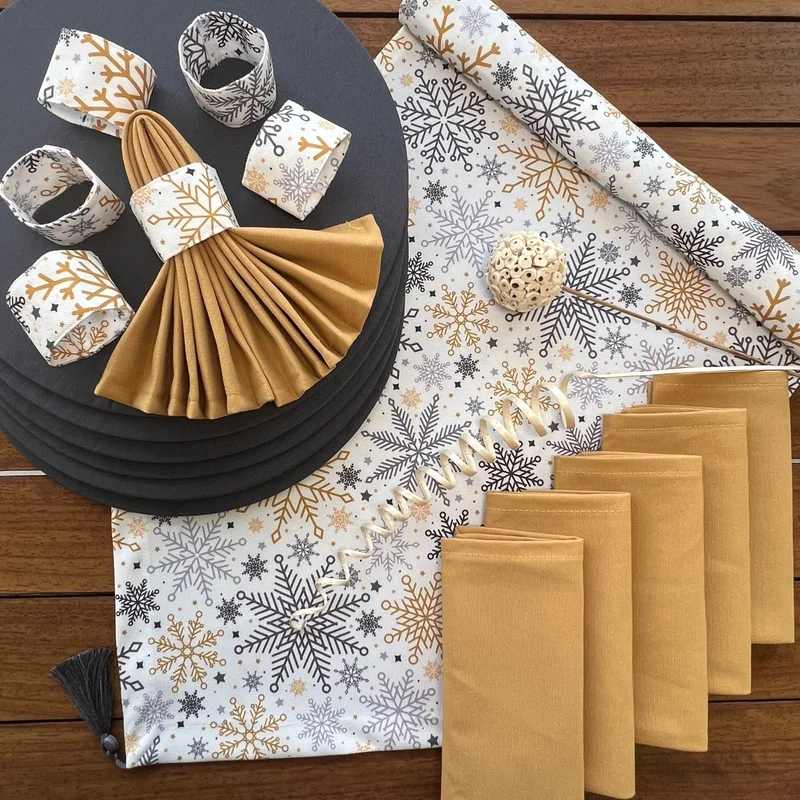 Desenİzmir PatternIzmir American Service Snowflake Pattern Set 6 Underlay, 6 Cloth Napkins, 6 Napkin Rings and Runner Cover Set 3