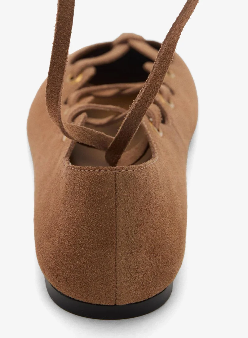 MANGO Suede ballet flats with crossed straps