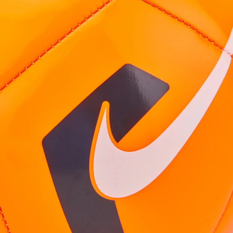 Nike Pitch Training Football