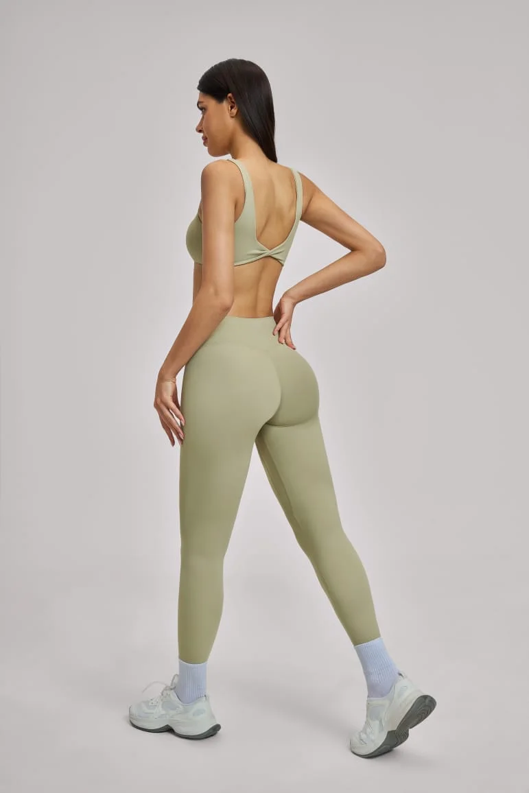 Scarlt  Sage Girl Yoga Set for Women | Best Price UAE