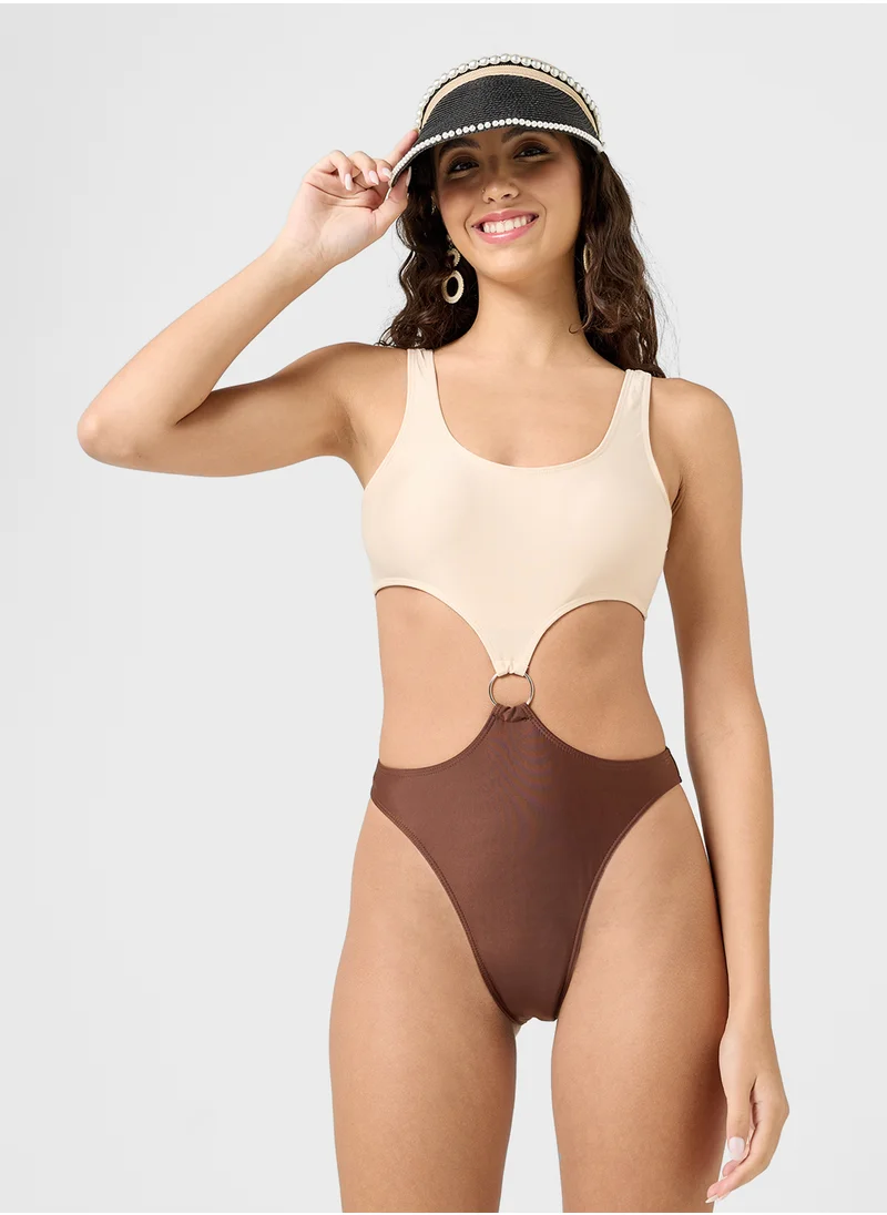 جينجر Colorblock Cutout Detail Swimsuit