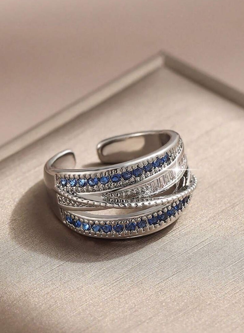 إيكوال خاتم نسائي من الاستانلس ستيل انيق وعصري بمقاس موحد - Image 2