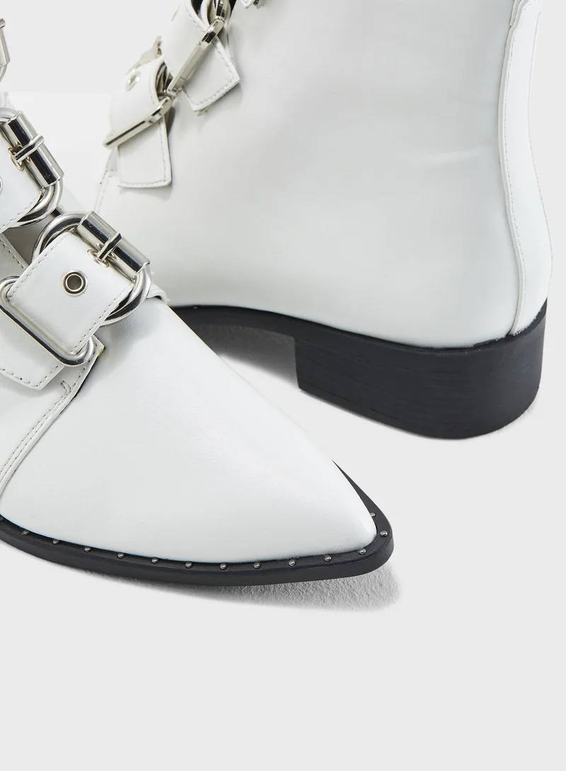 Missguided Flat Pointed Biker Boot