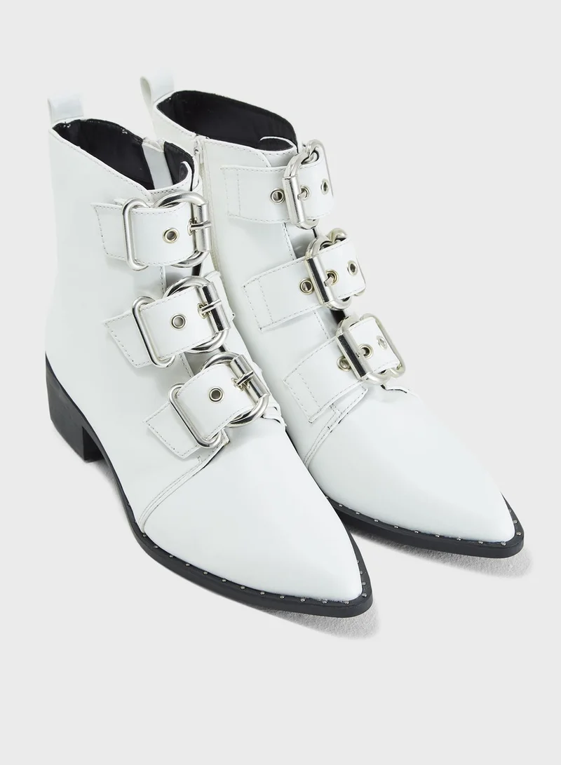 Missguided Flat Pointed Biker Boot