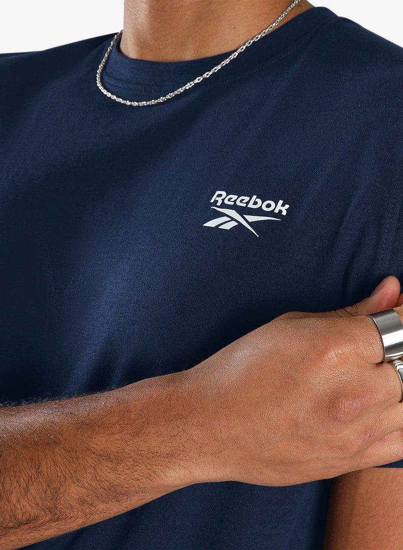 Reebok Cody Small Logo Crew Neck Ss Tee - Image 3