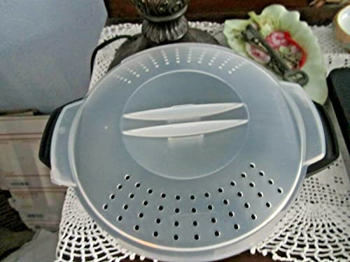 Pampered Chef Large Micro Cooker for Microwave 2 Quart - Image 2