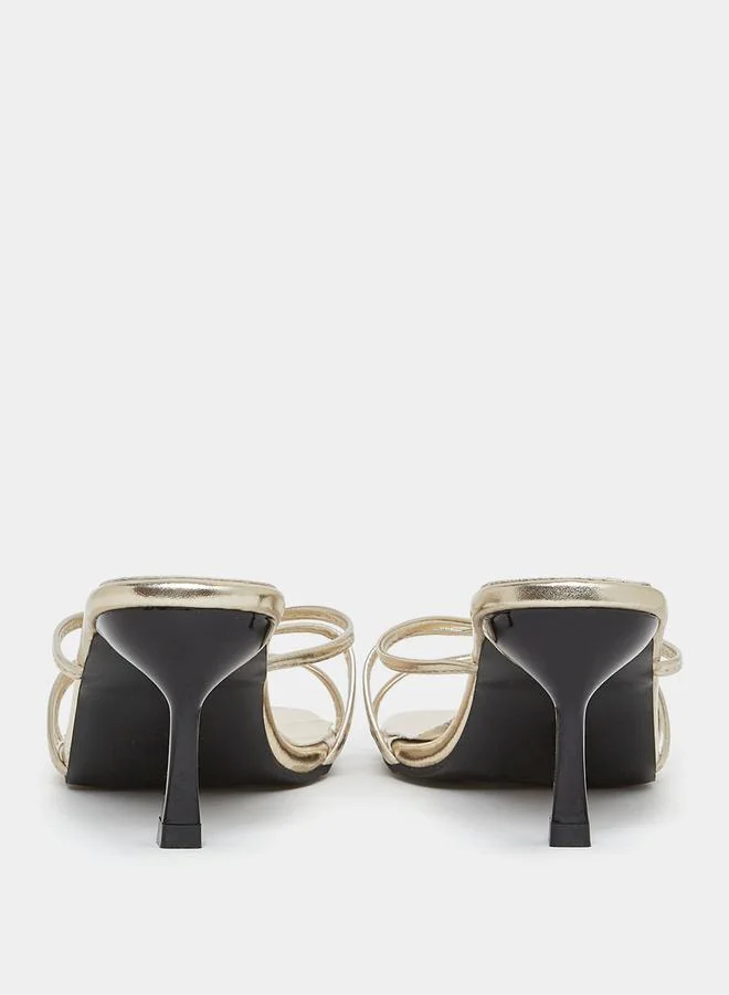Styli Criss Cross Strap Kitten Heel Sandal