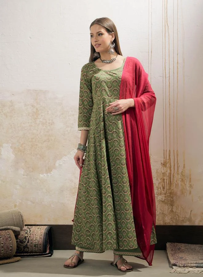 SASSAFRAS SASSAFRAS Green Floral Print Anarkali Kurta with Pencil Pants and Dupatta Set
