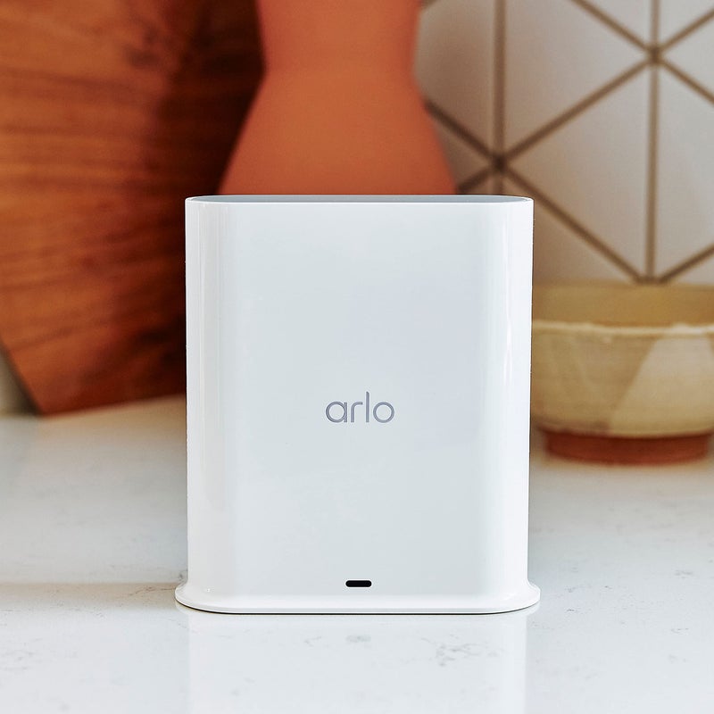 ARLO أرلو برو سمارت هاب، ملحق معتمد من أرلو - يربط الكاميرات بشبكة الواي فاي، يعمل مع: إيسينشال (1/2/3/3 XL، برو 5S/6/6 XL، كاميرات ألترا، كاميرات الفيضانات، كاميرات جرس الفيديو - Image 2