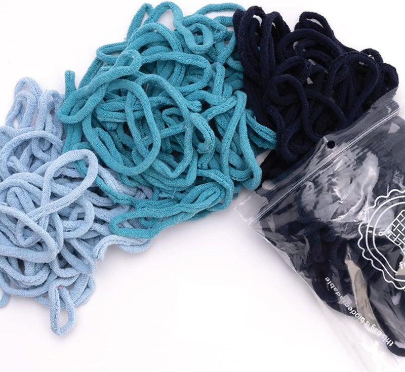 حبال Lotta Loops من Friendly Loom – مجموعة Atlantic (الحجم التقليدي): ألوان الأزرق البودري، الطاووس، والأزرق الداكن؛ تكفي لصنع 6 مناديل للأطباق بحجم تقريبي 6 بوصات × 6 بوصات، من تصميم Harrisville Designs، مصنوعة في الولايات المتحدة الأمريكية.