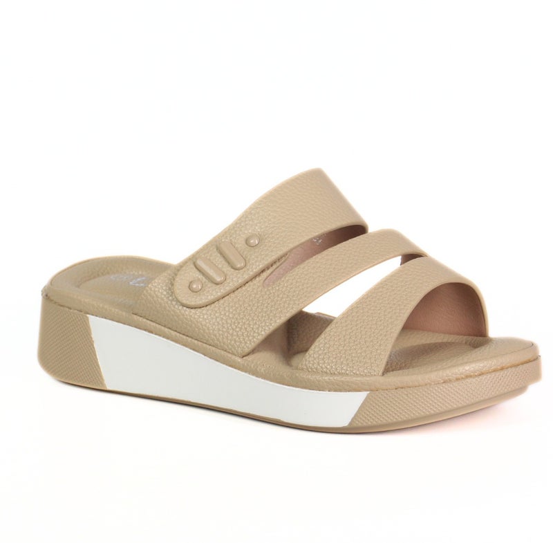 SD.Felano Women’s Flat Comfort Sandals | Soft Cushioned Footbed | Lightweight Everyday Sandals | Easy Slip-On Design | Supportive Sole For Daily Wear | Casual Walking Sandals For Women - Image 1