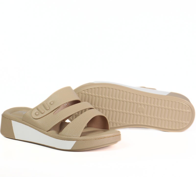 SD.Felano Women’s Flat Comfort Sandals | Soft Cushioned Footbed | Lightweight Everyday Sandals | Easy Slip-On Design | Supportive Sole For Daily Wear | Casual Walking Sandals For Women - Image 4