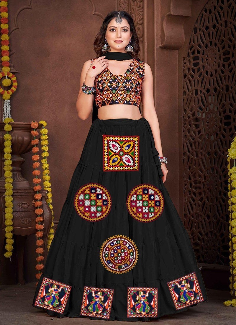 LIPSA ENTERPRISE LIPSA ENTERPRISE Embroidered Patch for Making LehengaBaby Frocks KurtisDressesClothesTops and Tunics Blouse Saree Jacket Jeans Art and Craft Supply Set of 6 Design 3  - Image 4