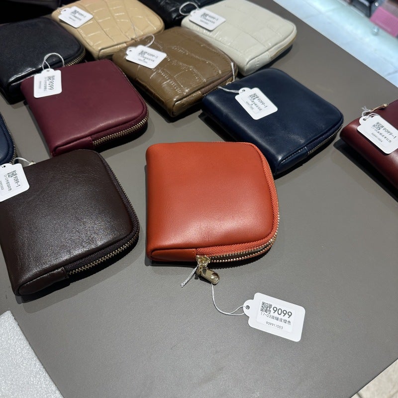 Cosmetic Bag Shell Zipper Cosmetics Bag Plain Oil Wax Leather Zipper Card Holder First Layer Cowhide Jewelry Bracelet Cosmetics Bag - Image 2