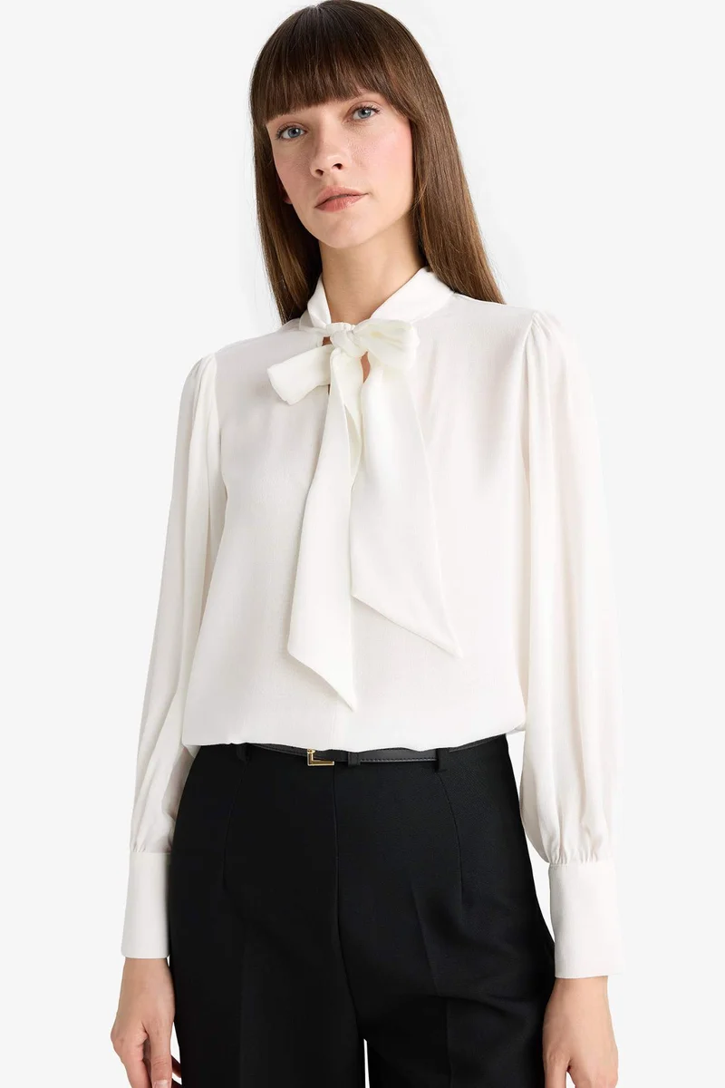 ديفاكتو Regular Fit Bowtie Long Sleeve Shirt