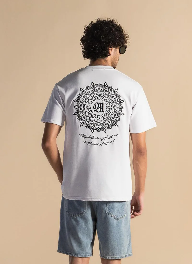 SHAPES DETAILED EMBROIDERED T-SHIRT