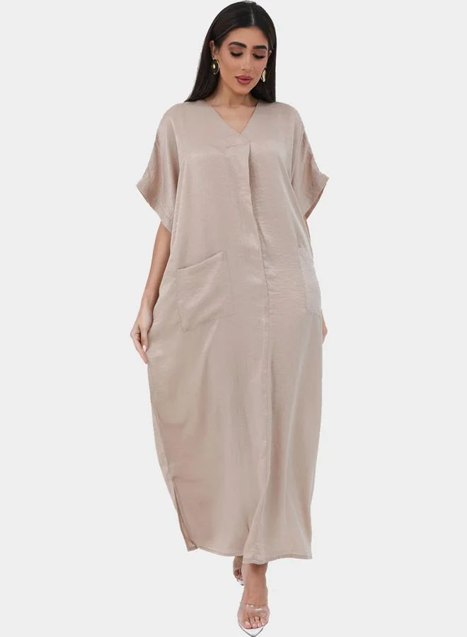 Elena by DStyle Elena by DStyle Crinkled Satin V Neck Jalabiya with Pocket Detail