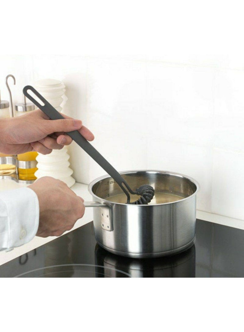 Manual Bechamel Whisk and Beater – an essential tool for mixing sauces and batters easily and quickly. - Image 3