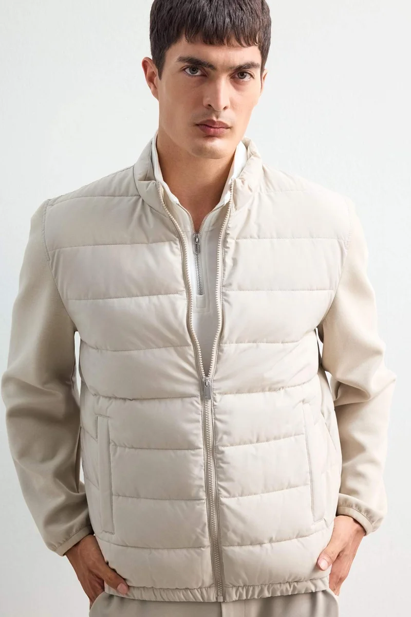 ديفاكتو Slim Fit Waterproof High Neck Zippered Puffer Jacket