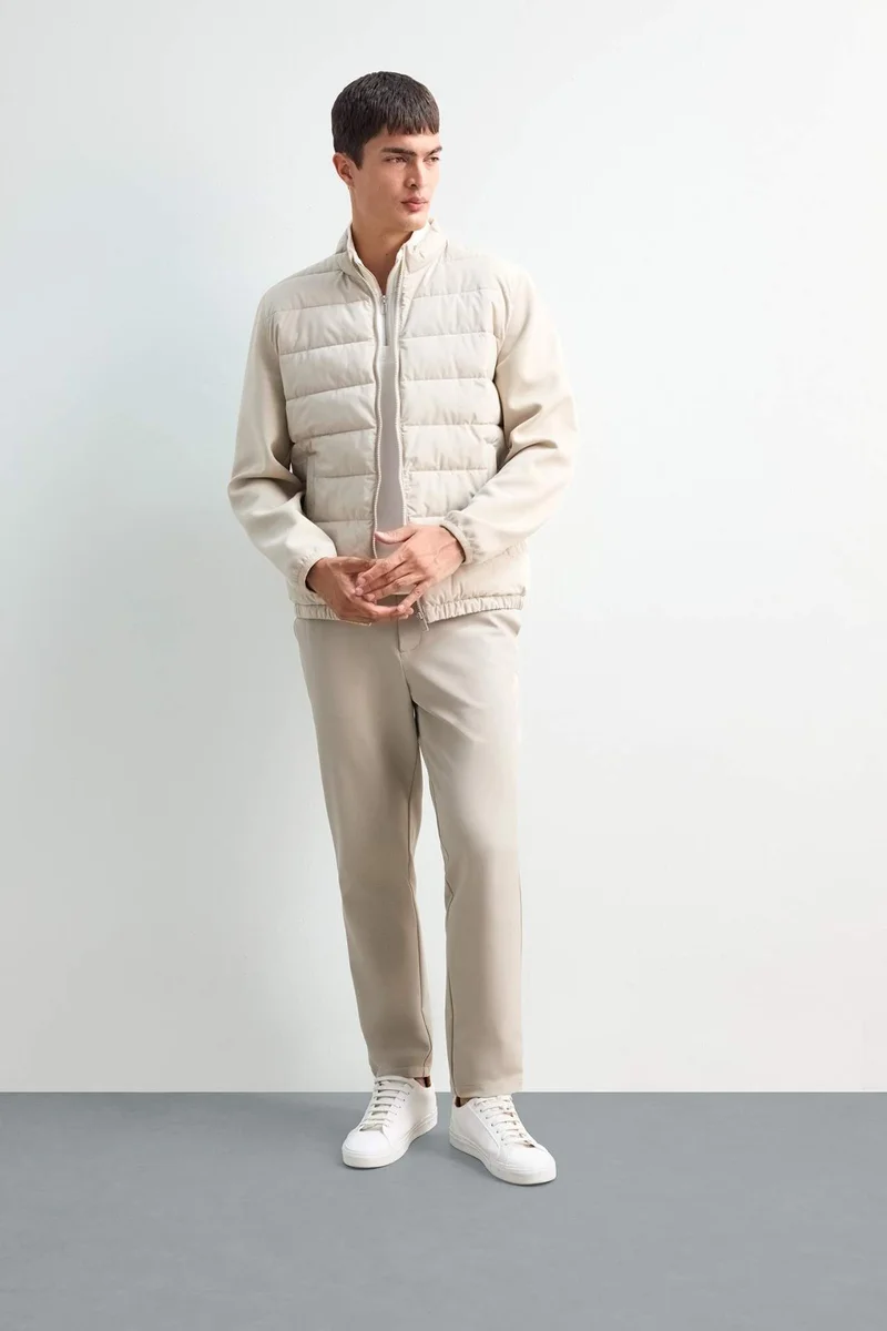 ديفاكتو Slim Fit Waterproof High Neck Zippered Puffer Jacket