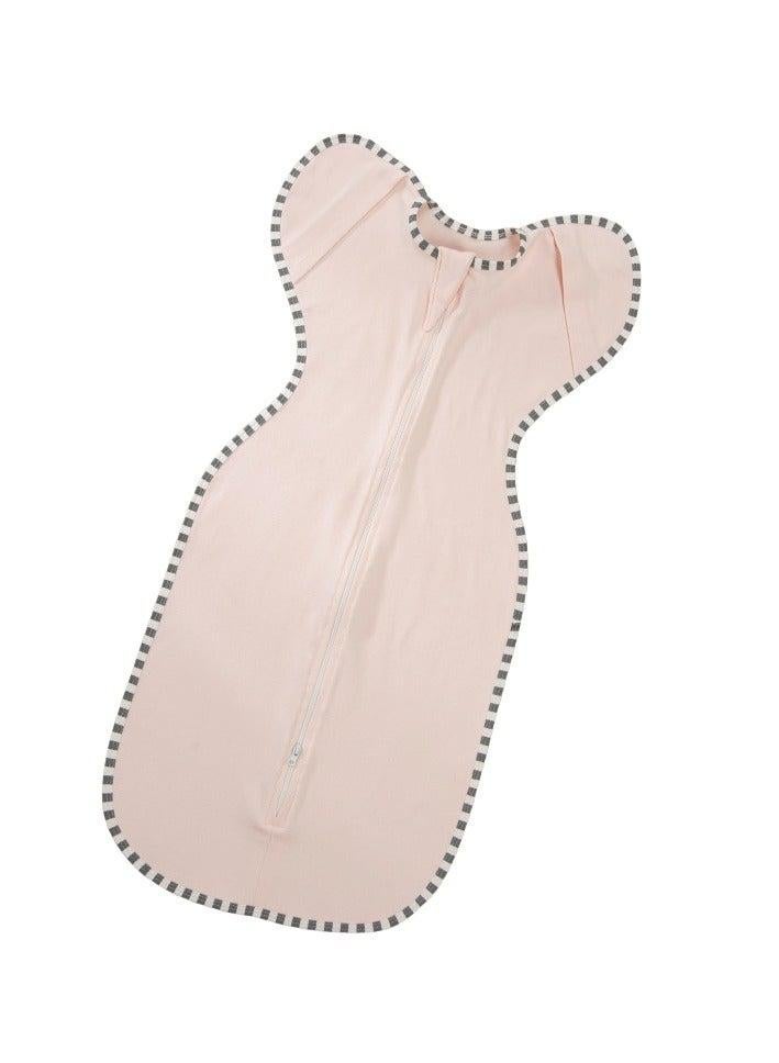 شراء جوي لفافة قماط للأطفال مقاس S، كيس نوم للأطفال، كيس نوم للأطفال مع ذراعين، لفافة قماط للأطفال حديثي الولادة بسحاب ثنائي الاتجاه، مناسب للأطفال من سن 3 إلى 9 أشهر، مناسب للأطفال من وزن 5 إلى 7.5 كجم (وردي) - Image 3