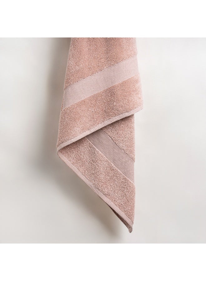 Boutique Blanche blush ultra soft cotton bathroom towl 100*150 cm - Image 4