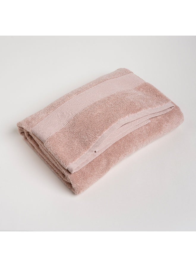 Boutique Blanche blush ultra soft cotton bathroom towl 100*150 cm - Image 3