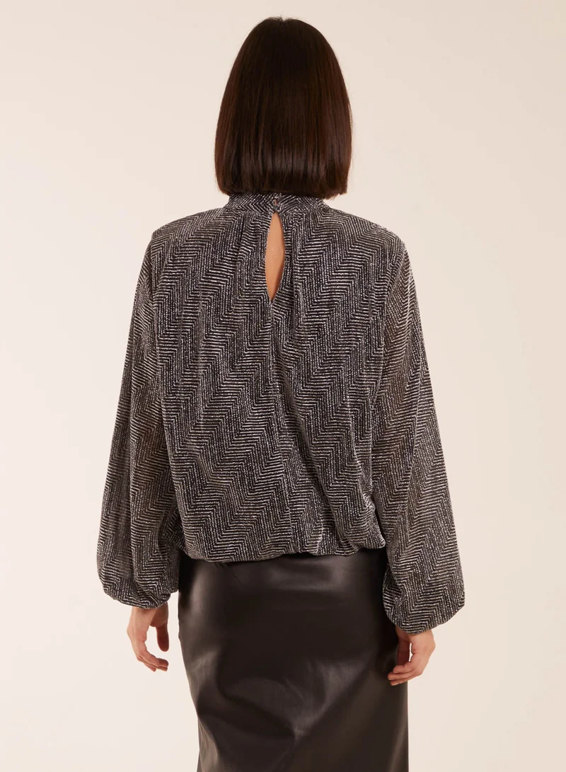 بلو فانيلا Puffball High Neck Top