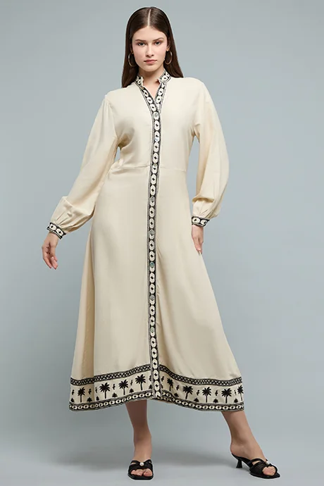 أر أند بي Embroidered Midi Dress with Mandarin Collar and Long Sleeves
