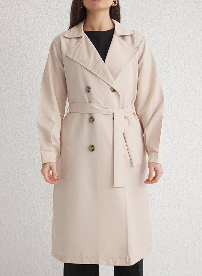 trendyol معطف ترنش طويل مقاوم للماء بلون البيج مع حزام - Image 3