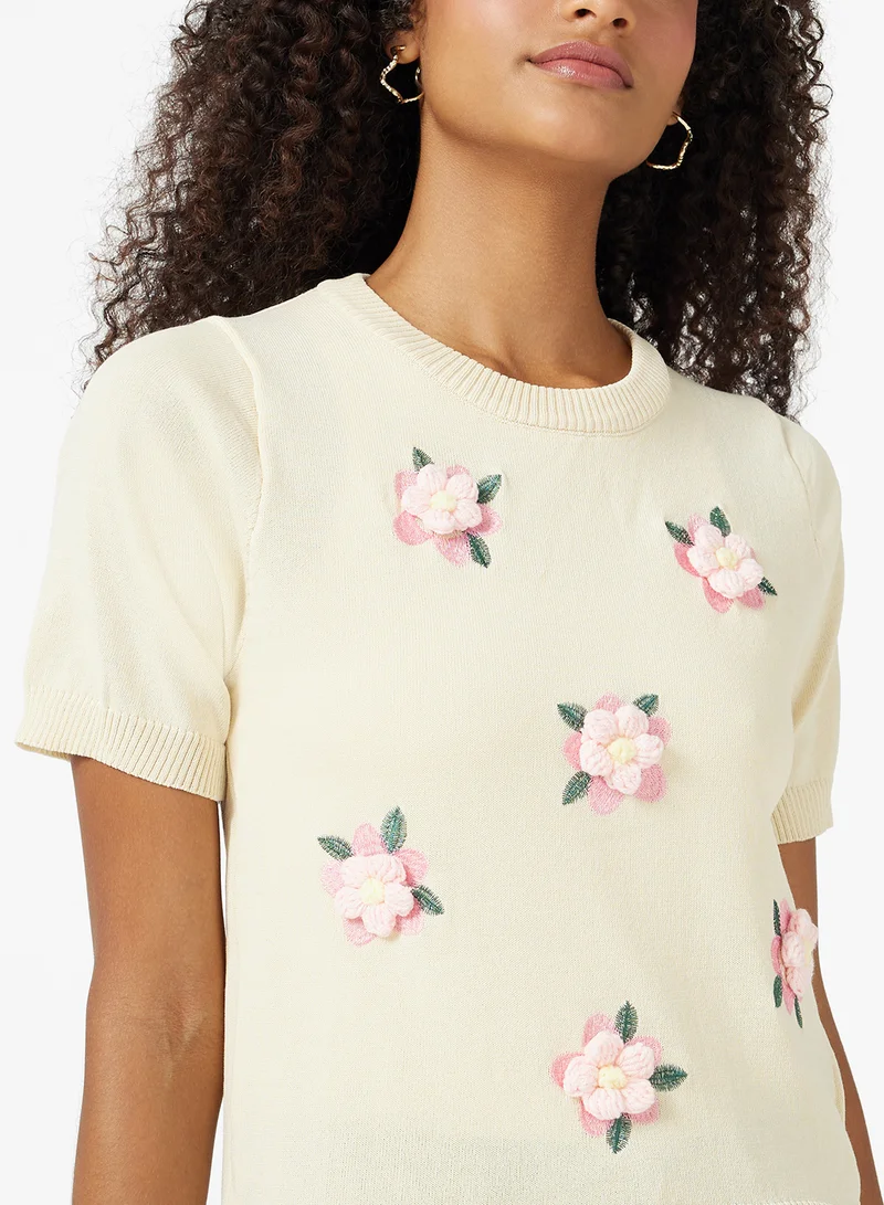 Ginger Floral Embroidered Short Sleeve Sweater