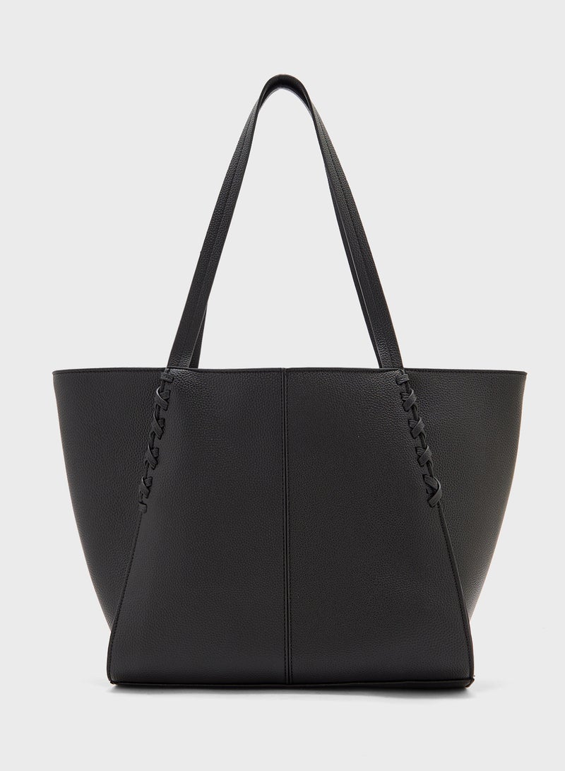 ايلا حقيبة يد بتفاصيل منسوجة - Image 1