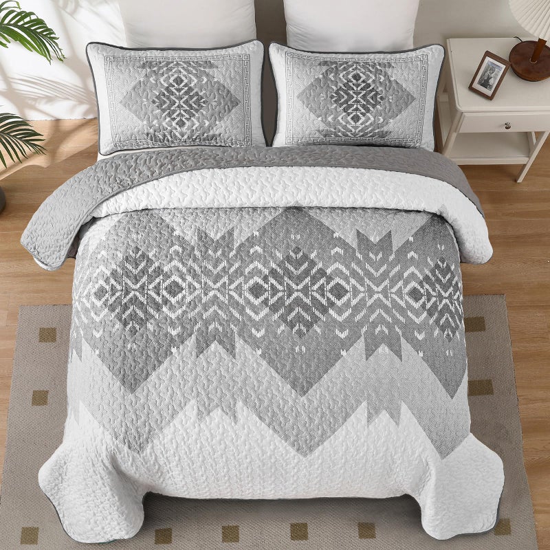 Dintszyayue Boho Quilt Set King Size 3 Pieces Grey Aztec King Quilt Set Bohemian Bedspread Coverlet Set Soft Microfiber Lightweight Bedding Set with 2 pillowcases Gray Quilt Set for All Season 90"x103" - Image 2